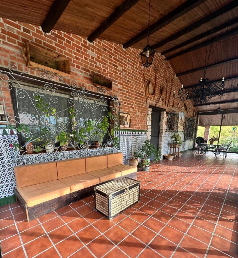 Finca Paraiso Rural エル・ブルゴ・デ・オスマ エクステリア 写真